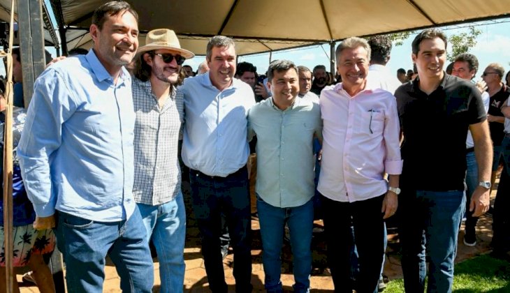 Encontro entre governadores marca entrega de anteprojeto de ponte entre MS e Paraná