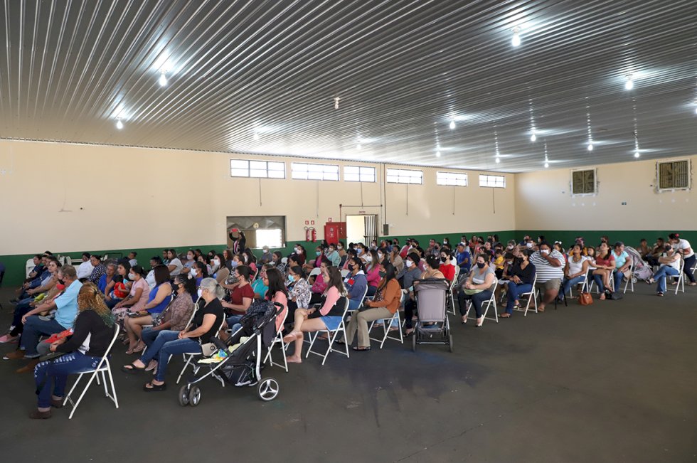 Mais 116 famílias de Nova Andradina são beneficiadas pelo Programa Mais Social