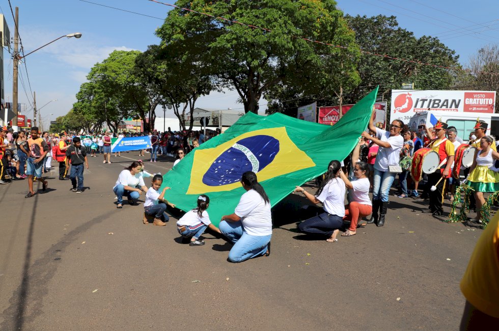 Nova Andradina realizará desfile cívico em comemoração aos de 200 anos da Independência do Brasil