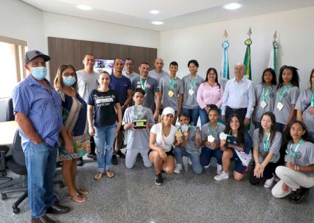 Estudantes fazem história com conquistas inéditas para o esporte novandradinense