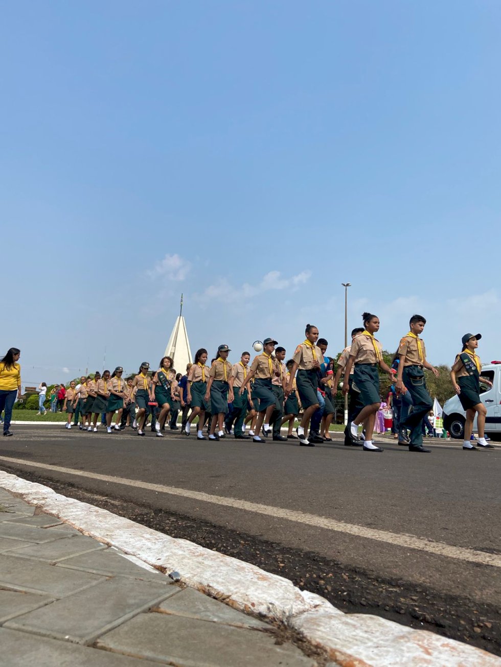 DESBRAVADORES – SALVAR DO PECADO E GUIAR NO SERVIÇO