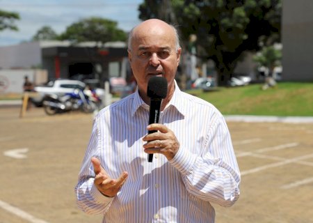Prefeito Gilberto Garcia reforça frota municipal com veículos zero quilômetro